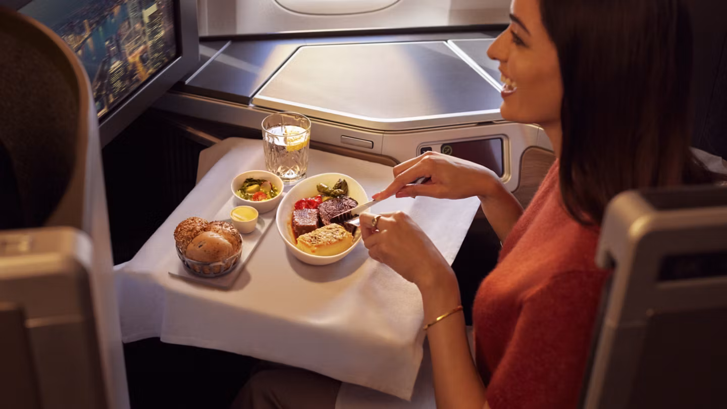 Choose your main course, served with a starter, dessert and cheese.