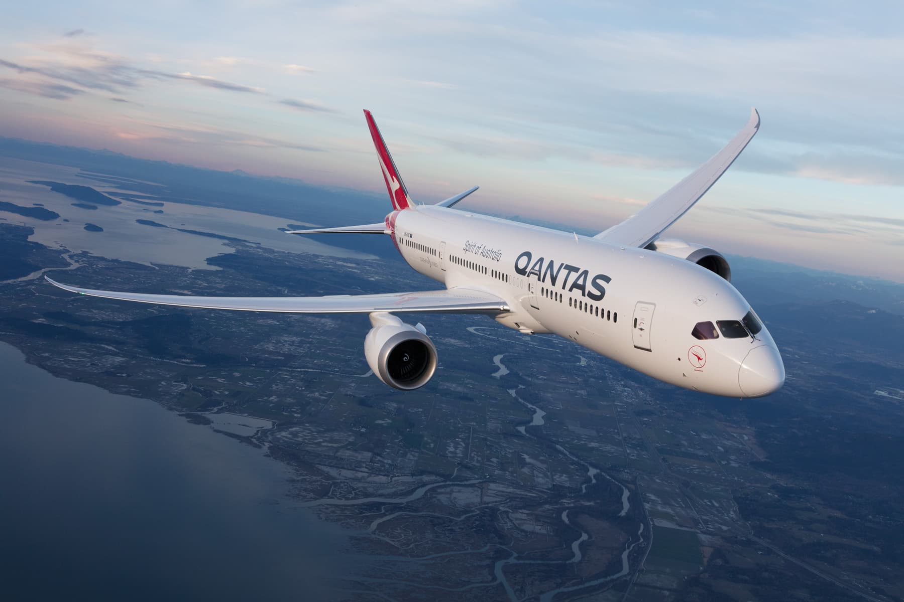 Qantas First Class to Singapore thumbnail 2