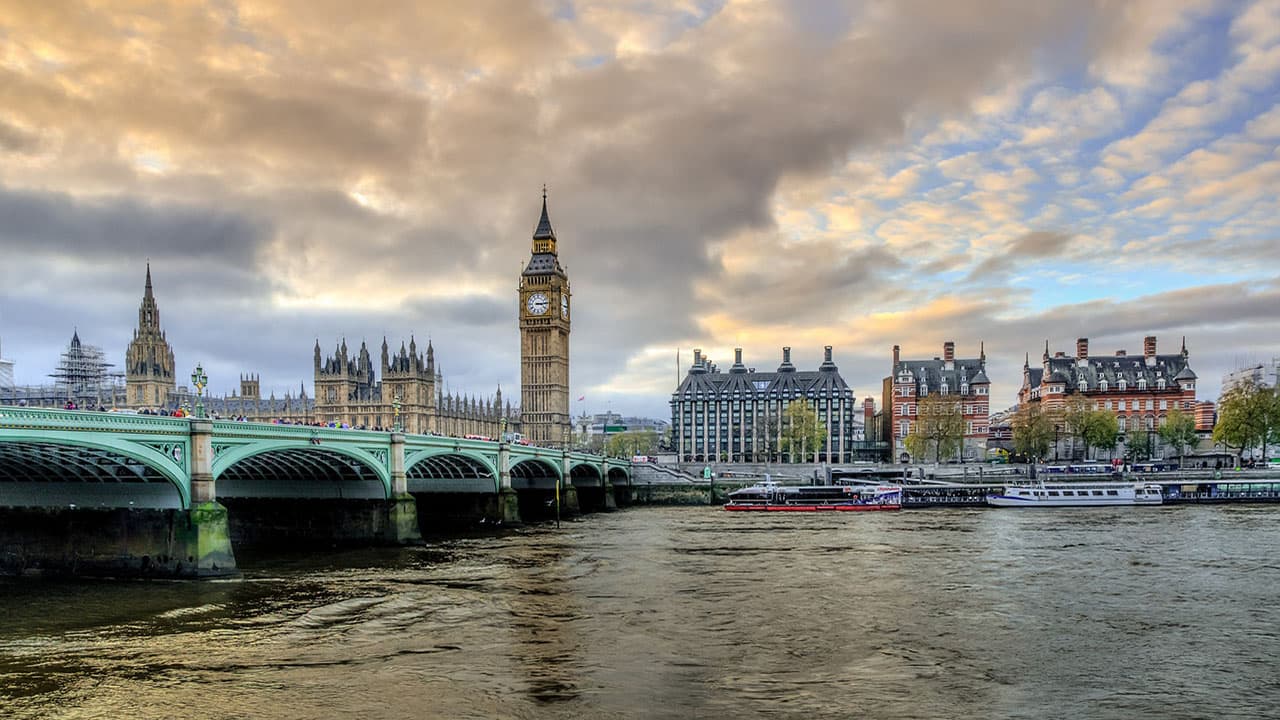 Etihad Business Class Fares to Europe at Half Price thumbnail 5