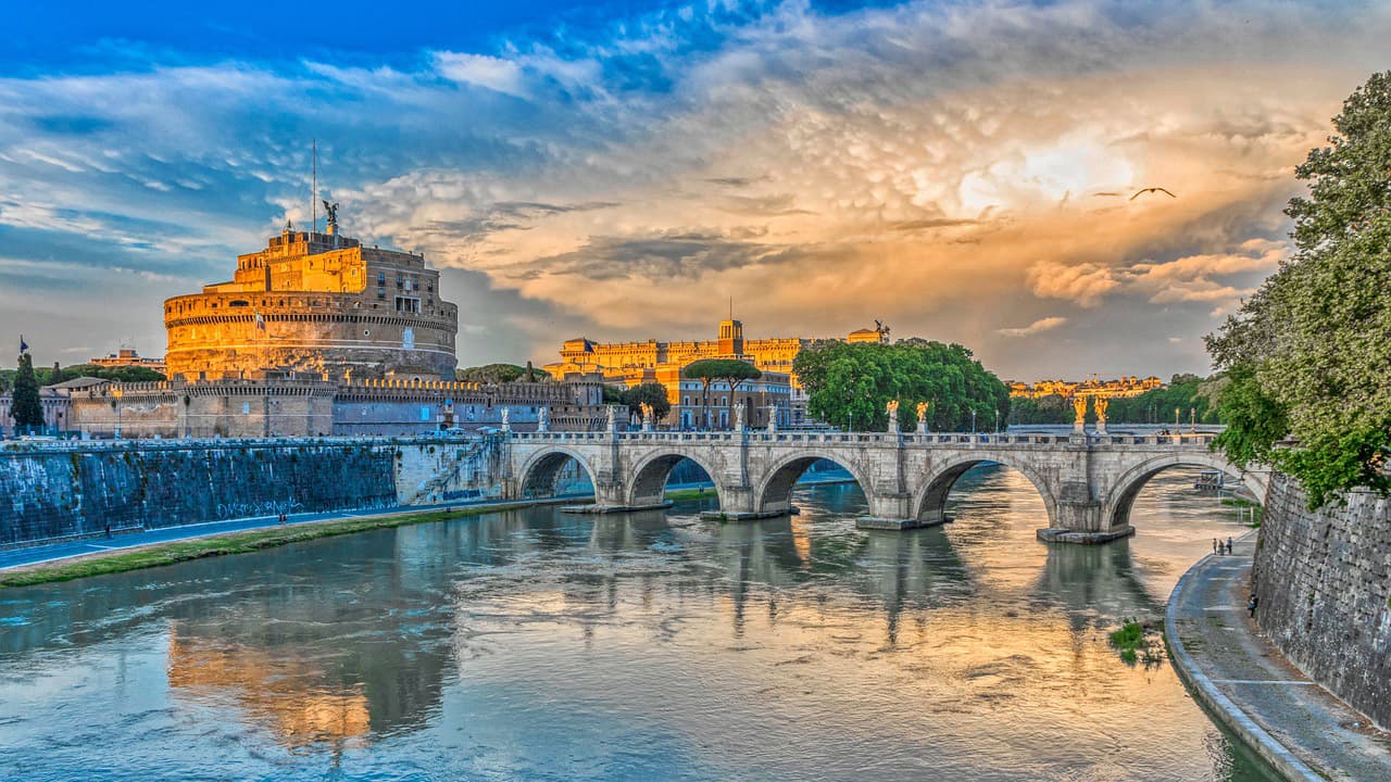 Lufthansa/Swiss/Qantas/Singapore Airlines First Class Round-the-World - Image 1