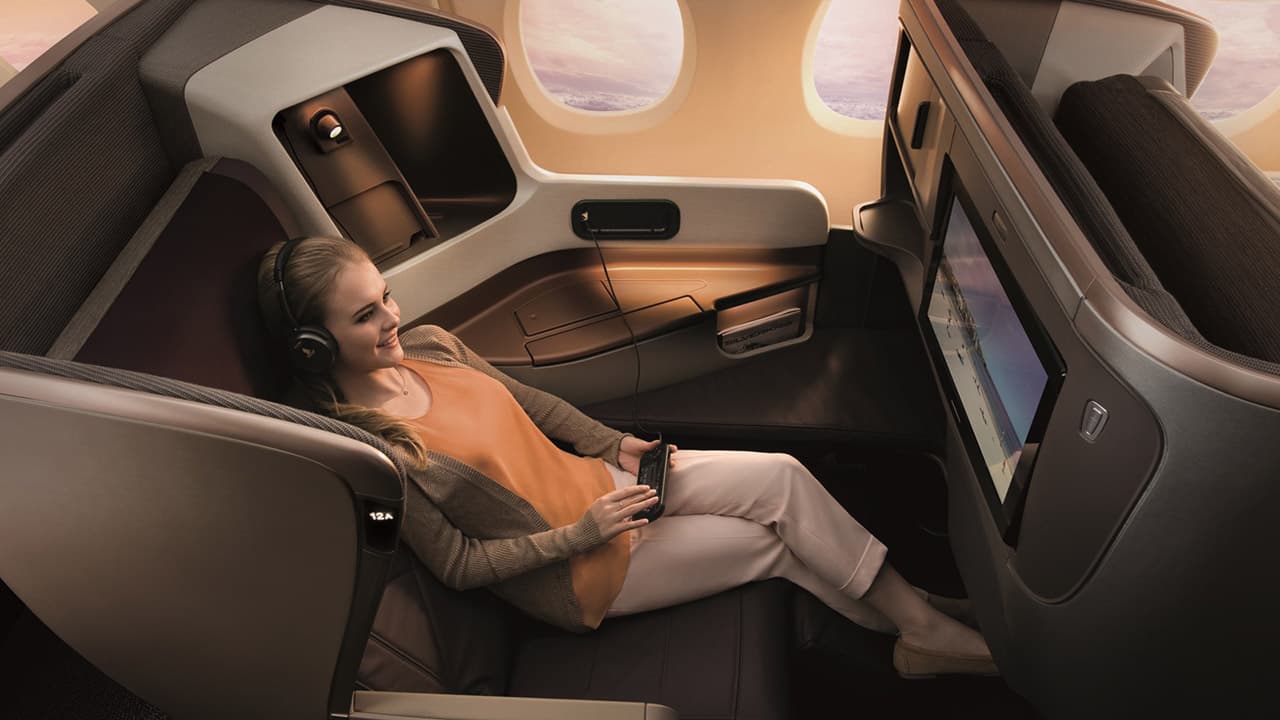 Singapore Airlines “Mini” Round-the-World Business Class to Europe and North America - Image 1