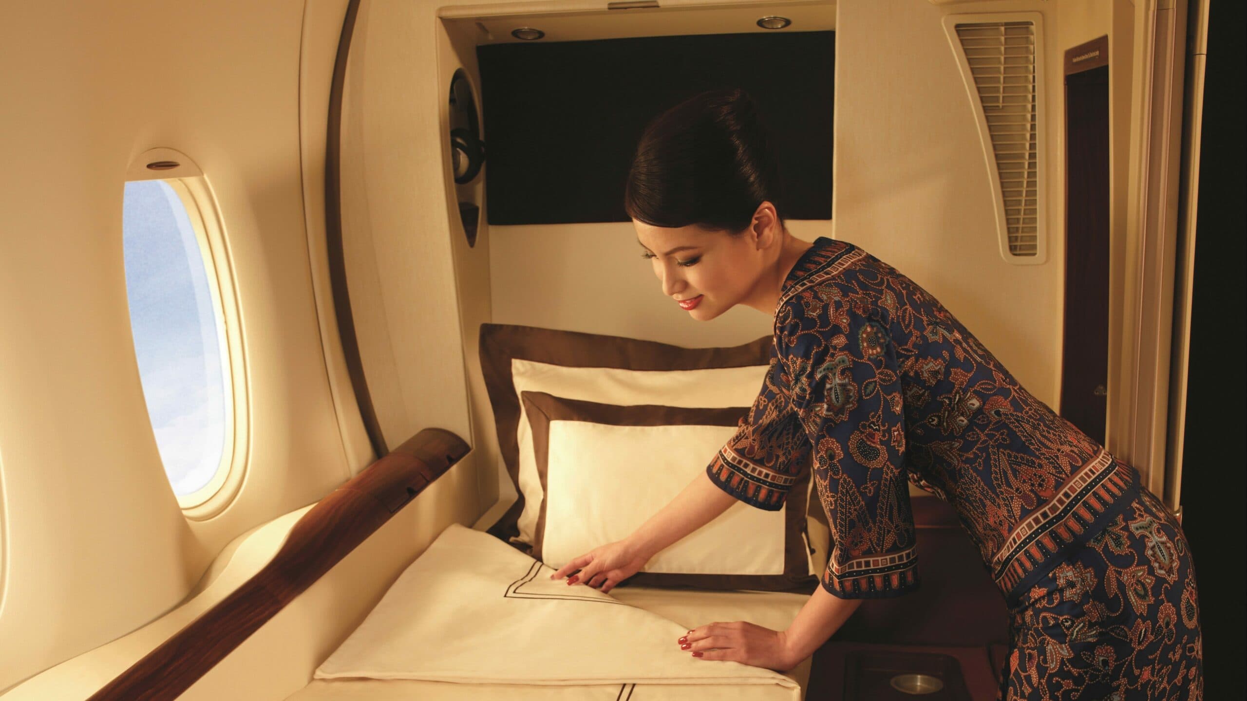 Singapore Airlines “Mini” Round-the-World First Class to Europe and North America - Image 1