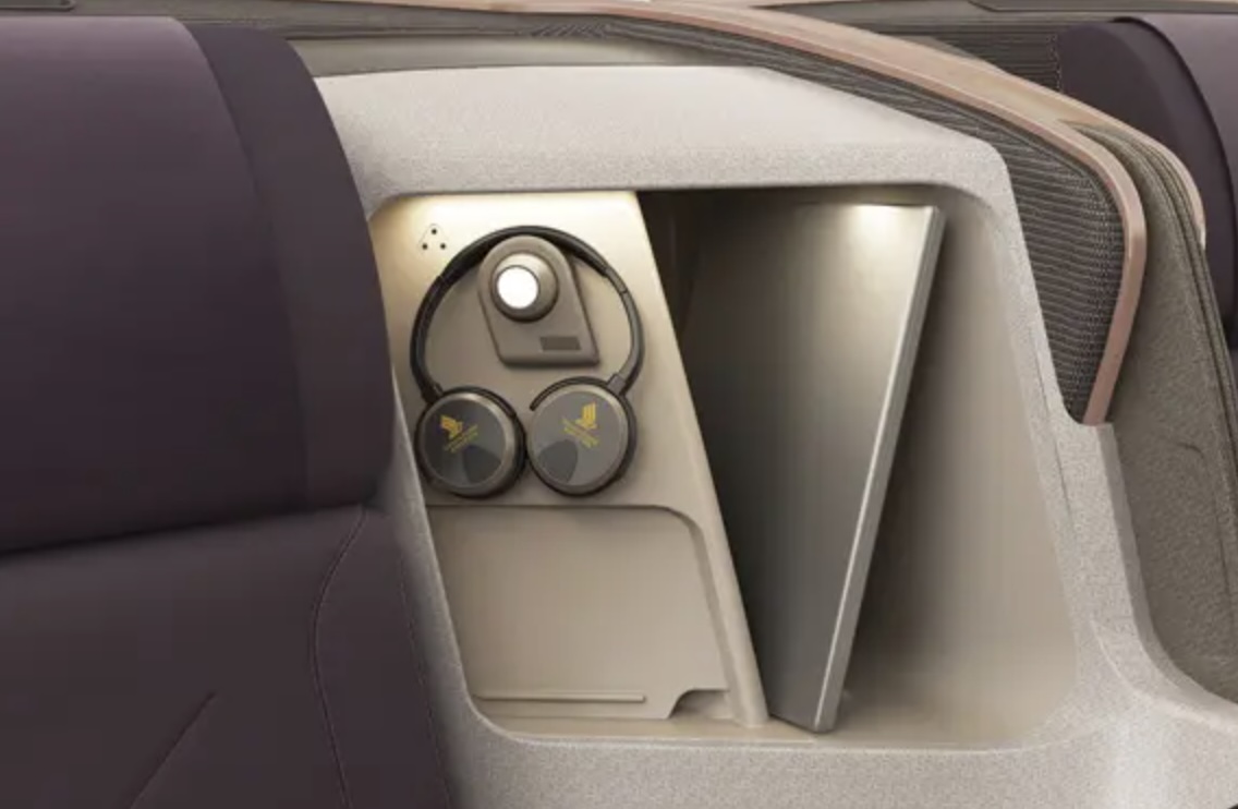 Singapore Airlines—Efficient Stowage